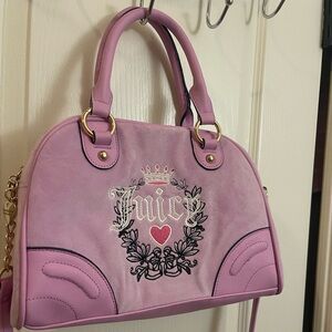 Juicy Couture Lilac Y2k Purse
New without tag